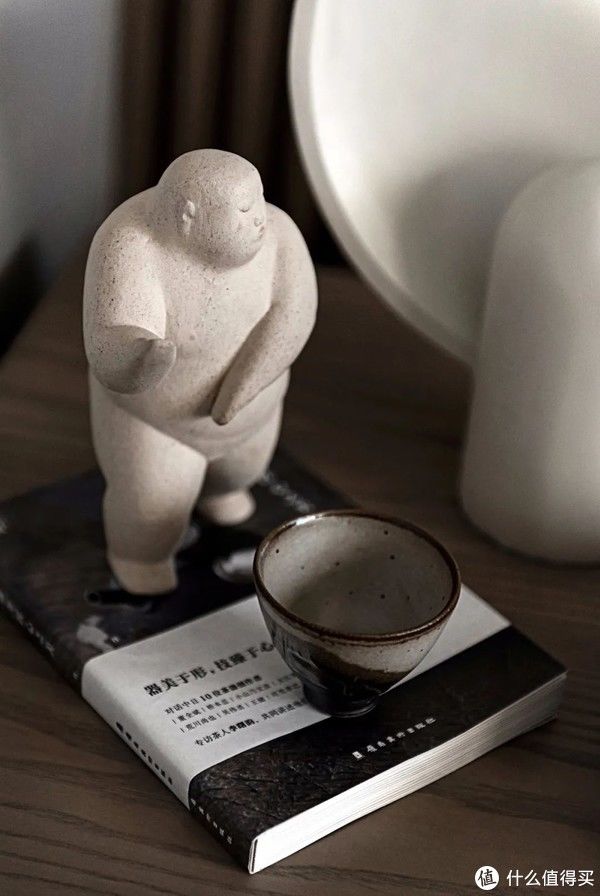 空间|107㎡三室一厅，最美禅意中式风，原木风的家，惊艳了我