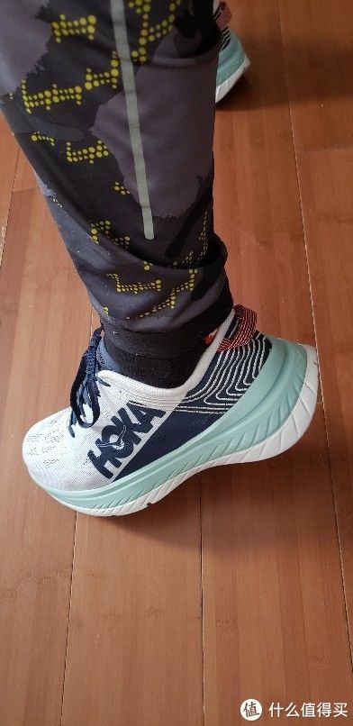 carbon|铁人三项 篇十九：HOKA carbon x，除了颜值还有什么？