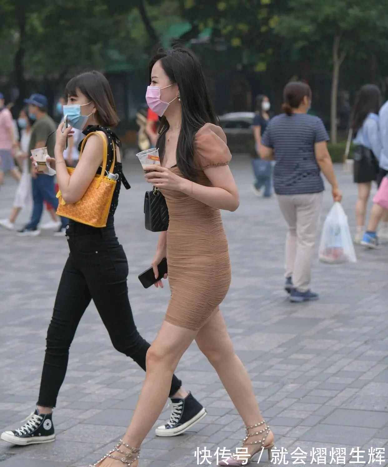 穿搭|“葫芦形”身材如何应对?同样遵循“一高一紧”,劣势不攻自破!