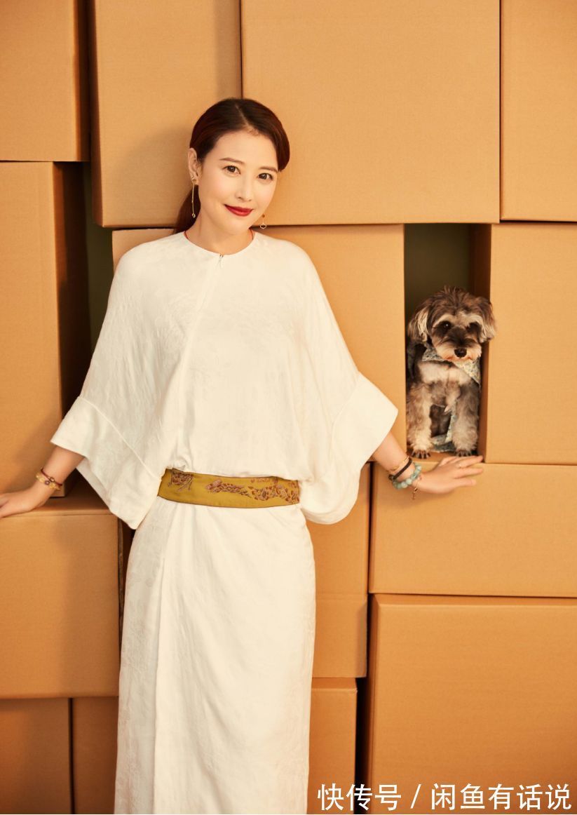 女人|女人到中年要学会“断舍离”,这5件衣服别穿了,败气质还显廉价