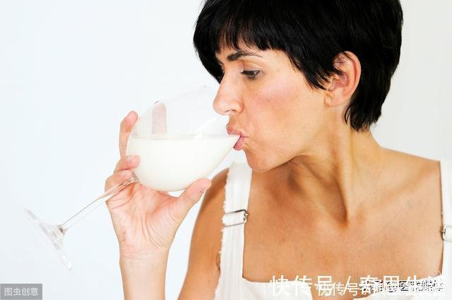 大脑|女性经常失眠,多与缺乏两种维生素有关,得多加补充