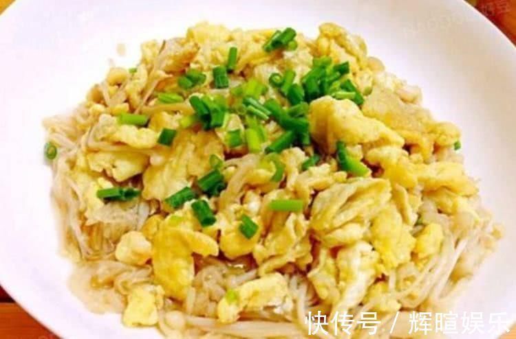 天然的“补脑菜”找到了,每天炒一盘,比核桃还滋补,脑瓜更聪明