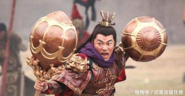 能接住李元霸三锤的4位英雄,排第一的一枪挑翻李元霸!