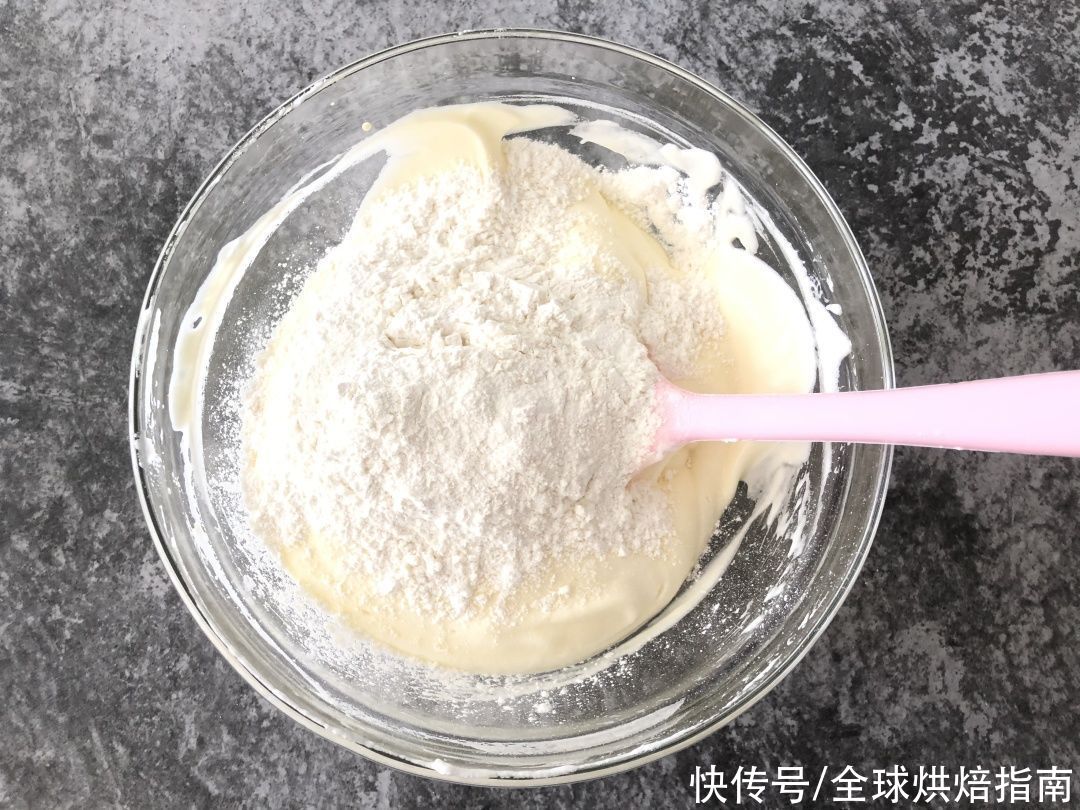 爆棚|整粒无花果切块蛋糕，让夏日甜蜜爆棚