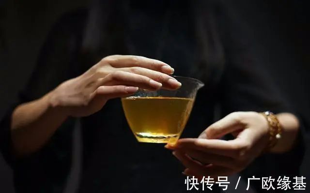 睡眠质量&俗话说,“七十三”和“八十四”,是寿命的“两道坎”,为啥