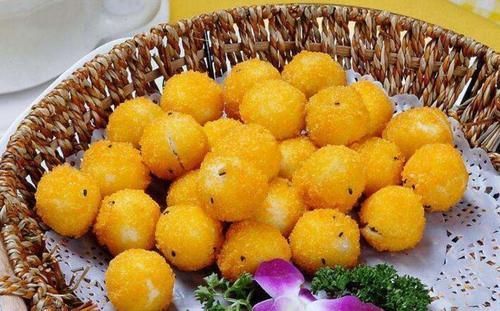 胡秉言|过年炸汤圆,直接下锅容易炸,多加1步,不炸不裂,香脆酥糯