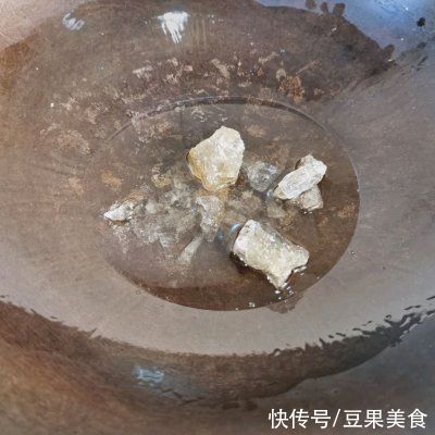  五步搞定红烧鸡爪，色香味俱全，健康美味都可以当零食吃