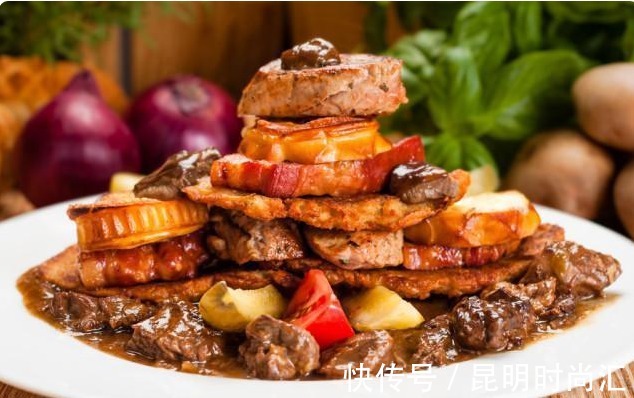 堵塞|血管堵塞的人，脸上会出现5种表现，若没有，恭喜你体内没有血栓