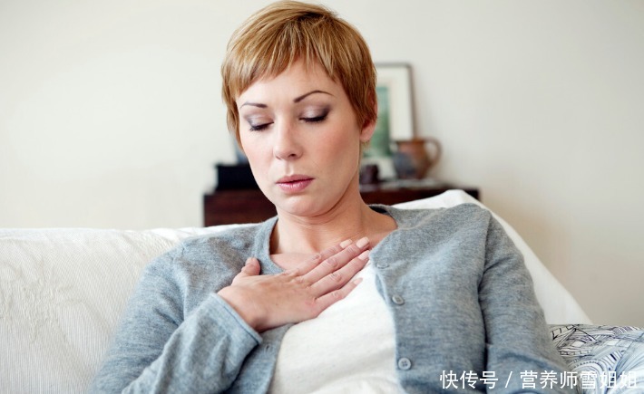 一天一包烟,若出现这4个迹象,说明你的肺已经受损,需戒烟了