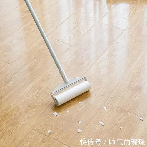 收纳 买鞋子时,鞋子里“那团纸”一定要留下来,别扔掉了,快看看!