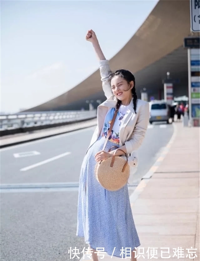 比大衣“更高级”的外套来了！时髦显瘦又洋气，明星都上头了！