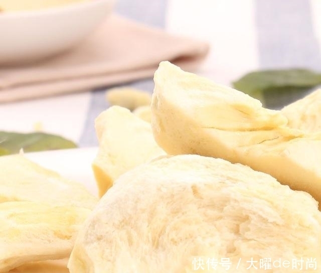 黑木耳|这5种食物虽然长得丑,女人每天吃一点,排出毒素更显年轻态