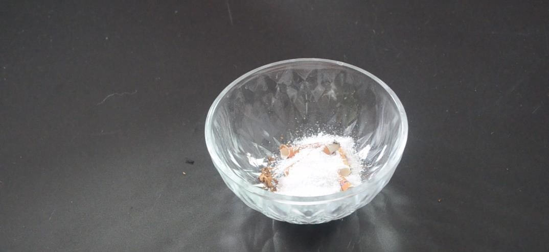 烟头加洗衣粉用水泡一下, 没想到还有这个作用, 看完你会感谢我的