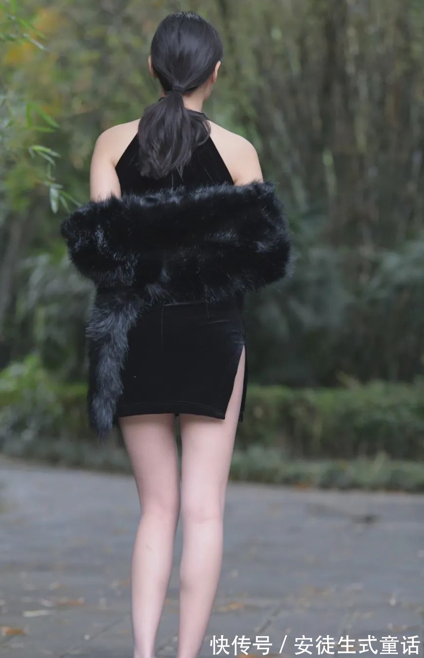 旗袍 气质高贵,端庄典雅,一袭黑色旗袍让你穿出复古大气女人味!