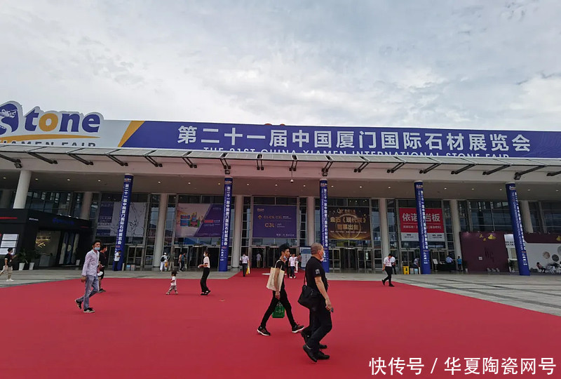 岩板|他们坚称,“岩板不是瓷砖,而是人造石”