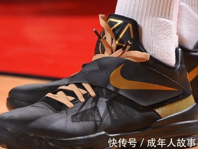 nba 给球鞋换底,能让球鞋“完美复活”吗!