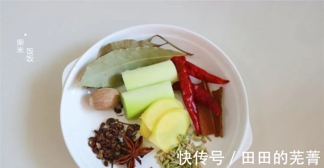 骨头|夏天吃肉，这个做法太省事了，丢进锅里不用管，时间一到满屋香！
