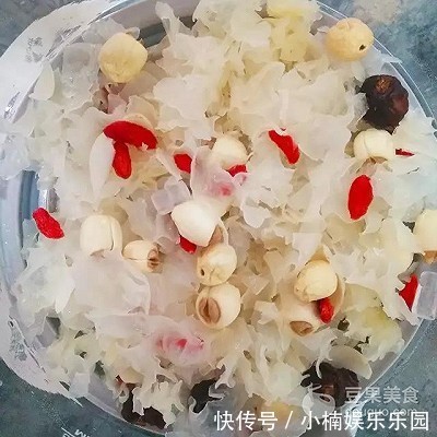 拯救|拯救我自己,可能就靠这碗银耳百合莲子羹了