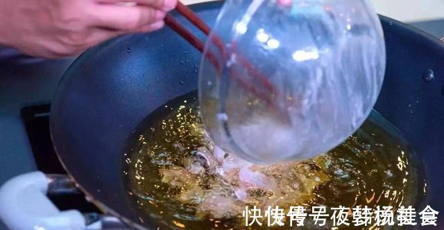抽油烟机|4个炒菜坏习惯,正在“摧毁”家人的健康,家中掌勺的看一看!