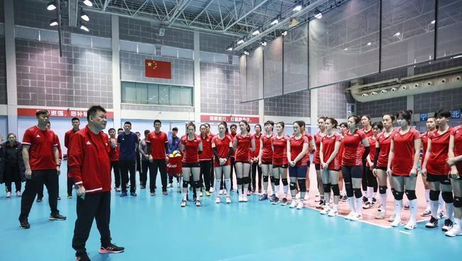李盈莹|蔡斌迎来“大考”:女排55天三大赛,训练营效果待验证