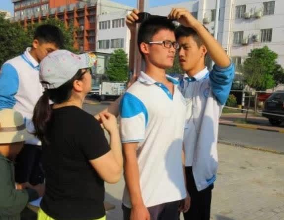 中国人|孩子们停止长高会有这3个表现，如果发现，说明身高定了型