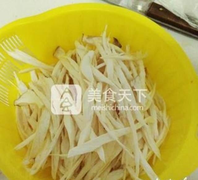 色香味|杏鲍菇拌白菜心,美味的开胃菜,充满了色香味,绝对是对你的贪心