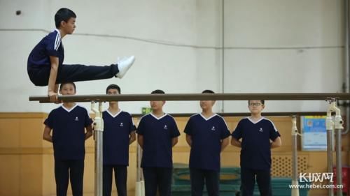 学校|可游泳，可滑雪……这所学校的体育课谁不爱？
