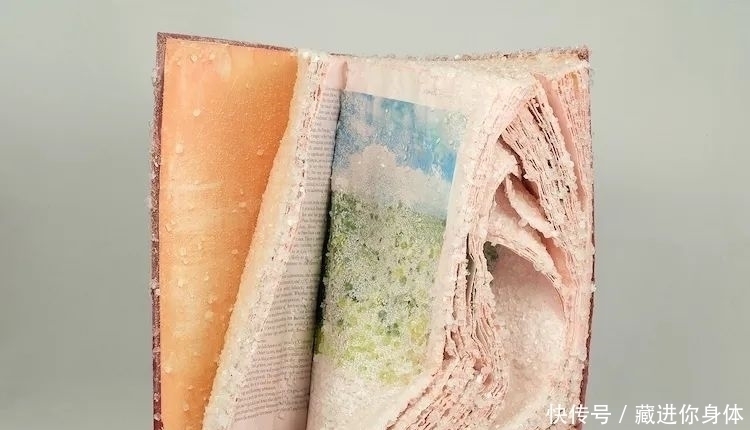 书本&她创作雕塑时“开挂”了:把书丢进水里,等2天作品就完成了