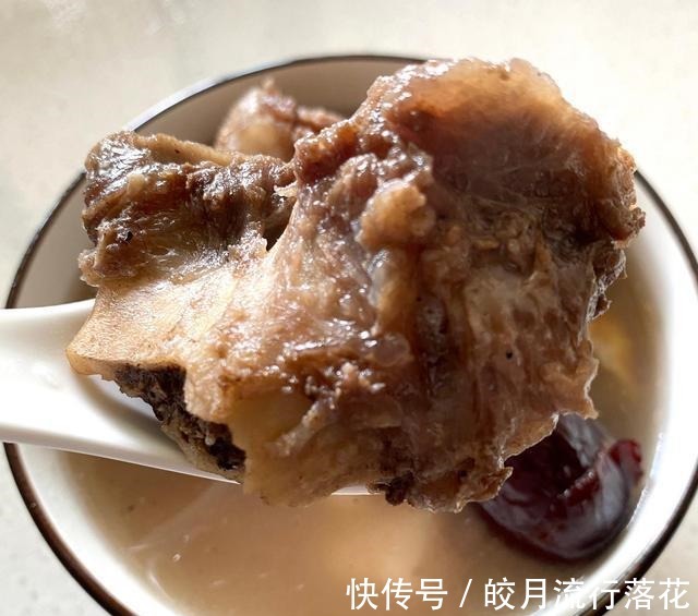 生姜片|这菜，富含蛋白质，才2块钱一斤，常吃增强免疫力，体质好！