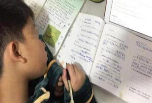 好好学习|“妈妈，我睡一分钟就好”，话音未落，孩子的眼睛就永远闭上了