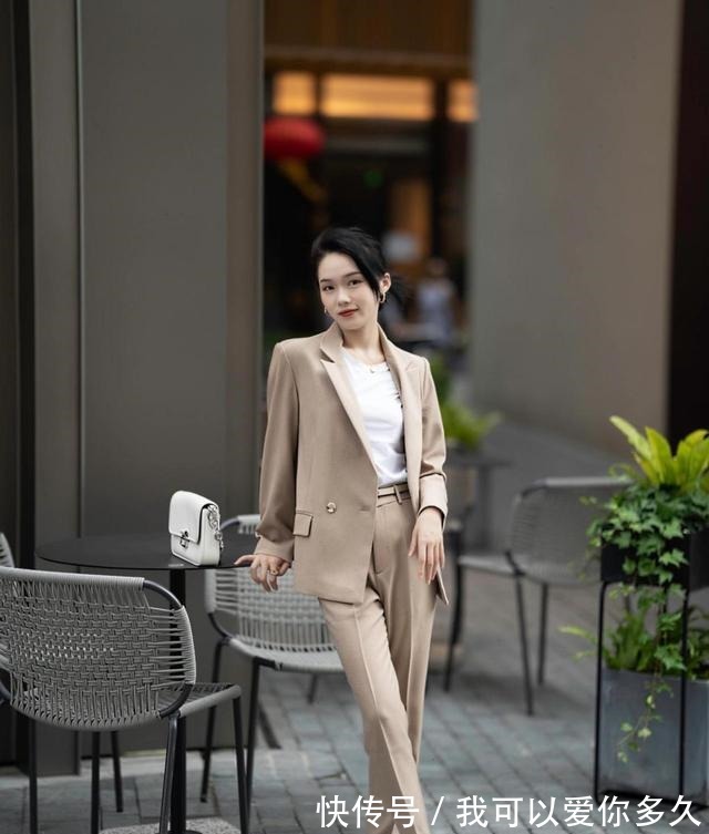 穿搭 早秋通勤西装穿搭分享!