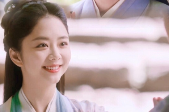 锦衣|锦衣之下:今夏是陆绎的掌心宝,路上有坑和石头,他都会提醒今夏