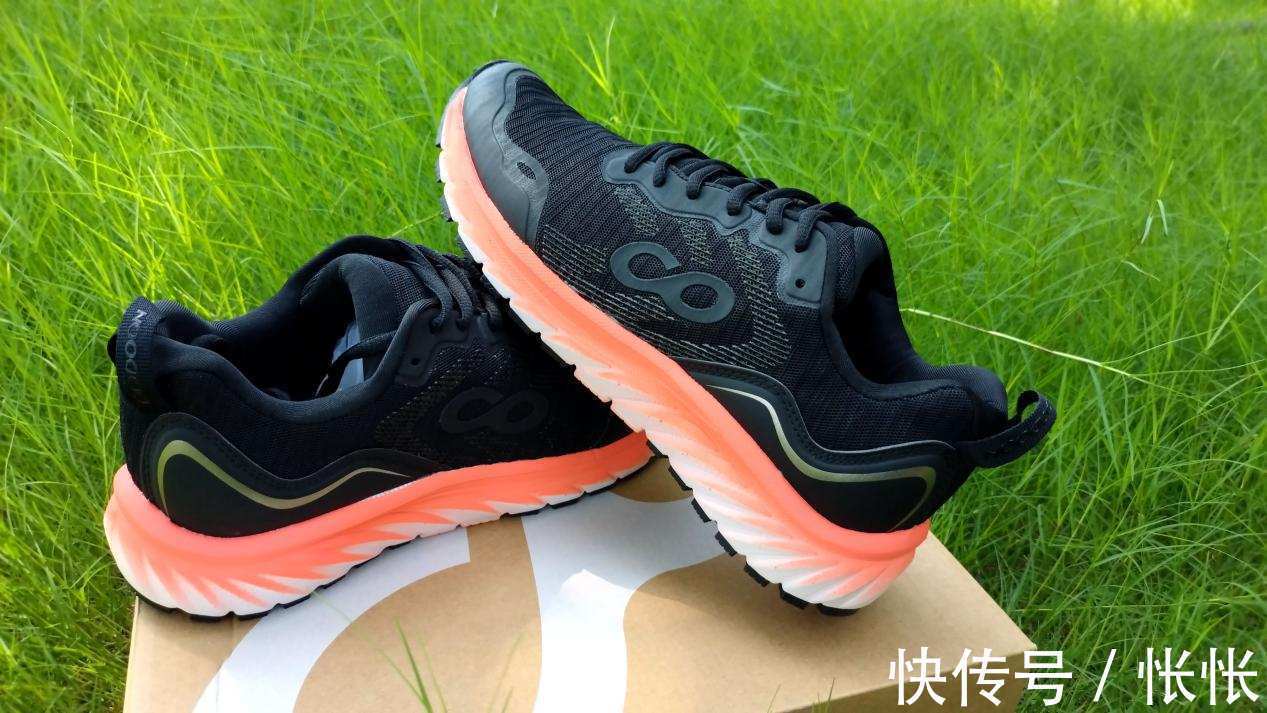 高弹减震稳着陆,跑步更安全,初跑者的新选择|咕咚10K悦弹跑鞋 | 初跑者