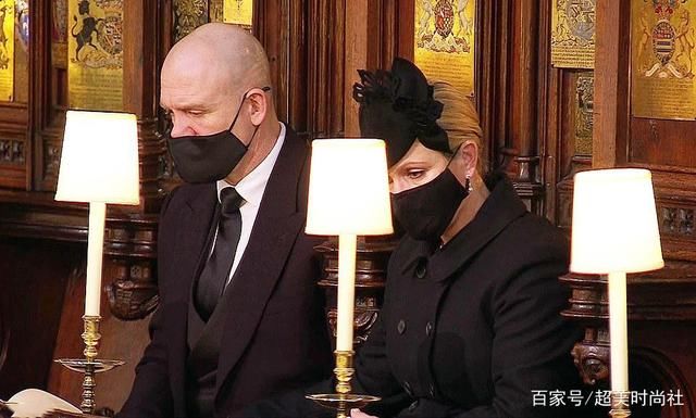 王室用珠宝寄托哀思！英女王佩戴“压箱底”胸针，隐藏浪漫的深意