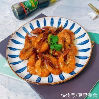 油焖大虾|简单美味，#巨下饭的家常菜#油焖大虾走起