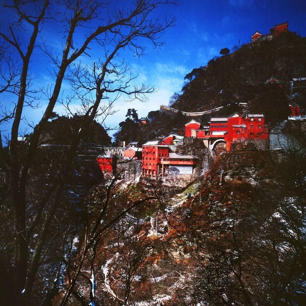 风雪|风雪武当山，仙境藏玄机！大雪封山时，道人、隐士都在干什么！