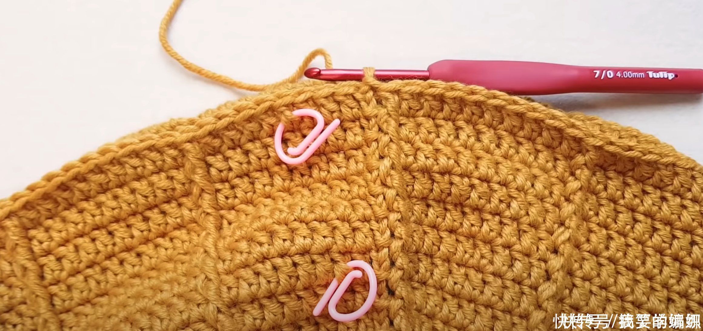 冬夏都可戴的一款帽子,只需换不同的线来钩,出行携带方便可折叠