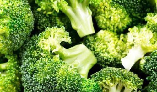 聪明的人喜欢吃3种食物，补充营养、延缓衰老，爱吃就赚了！
