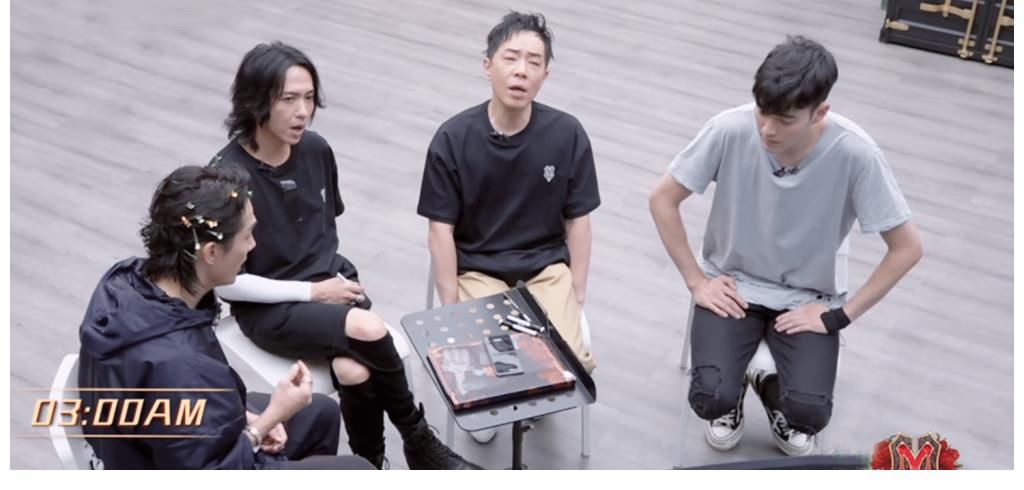 三公|《披荆斩棘的哥哥》三公舞美内卷，5人跳出舒适圈获好评，可惜选曲又冷又难听