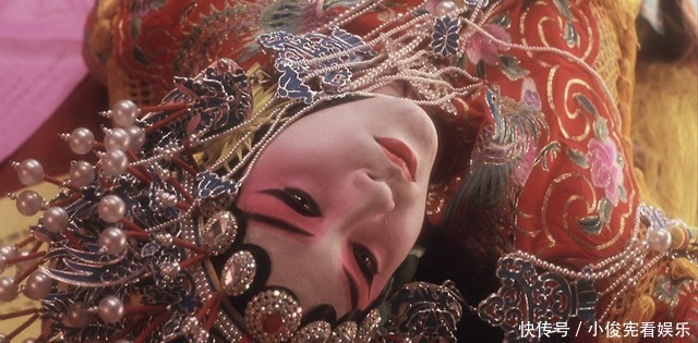 程蝶衣|《霸王别姬》程蝶衣:错位的不仅仅是性别,还有他的人生