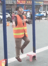 |搞笑GIF:闺蜜说她找到了男朋友,差点我就相信了