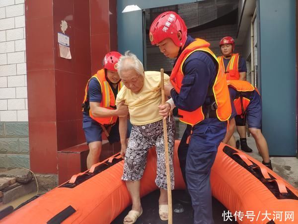 大河网讯|暴雨来袭！沁阳市消防救援大队紧急救援