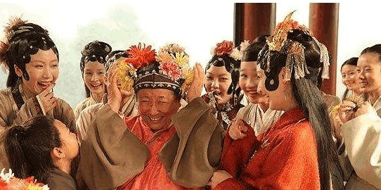 故事#花儿落了结个大倭瓜! 刘姥姥的故事有什么秘密!