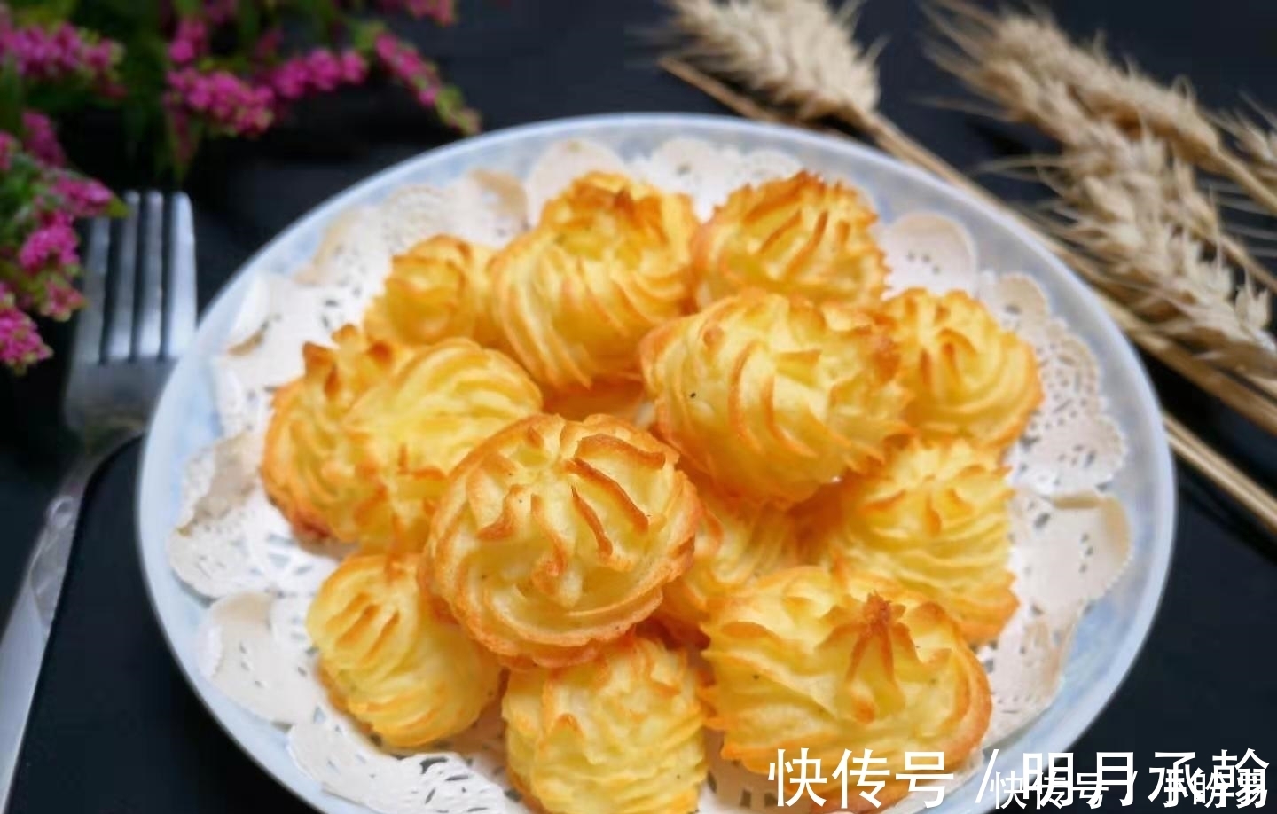 小面姨|一个土豆，一个鸡蛋，做出的小吃，不油炸，外酥里嫩，孩子最爱！