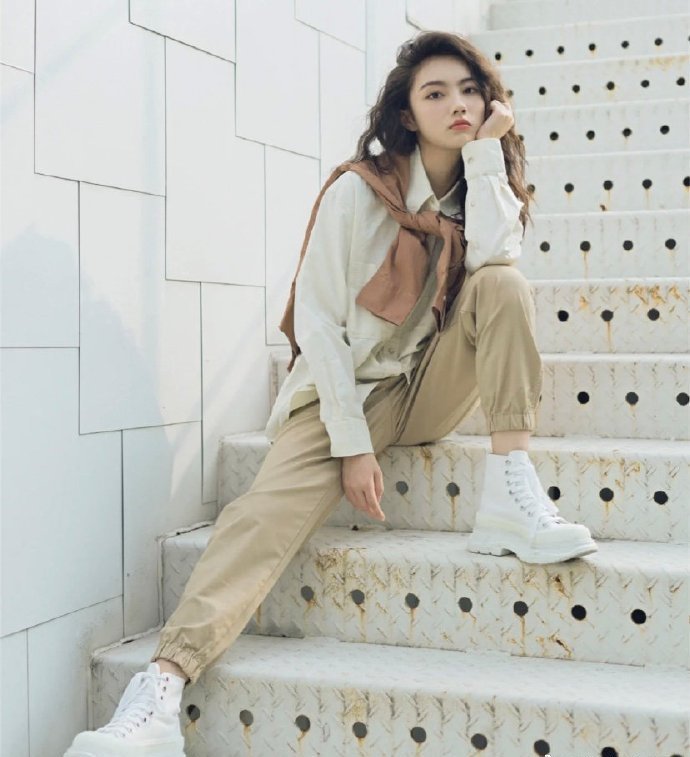  超级|一看就很有气质的女孩穿搭, 超级适合凹起造型