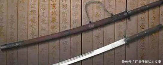  著名|史上著名的十大名刀关刀才排第七，第一是他手持的这把！