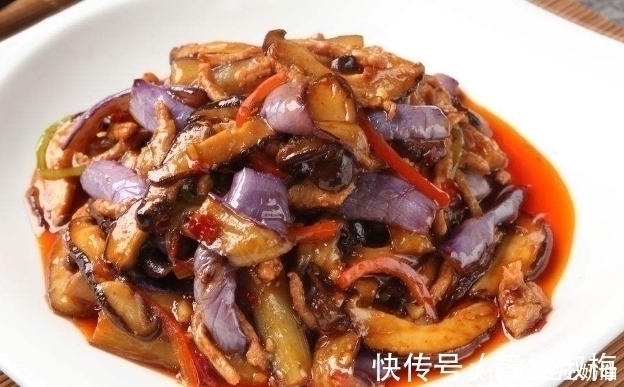 芹菜|高血压害怕几种蔬菜,早晚吃一点,血压慢慢降下来