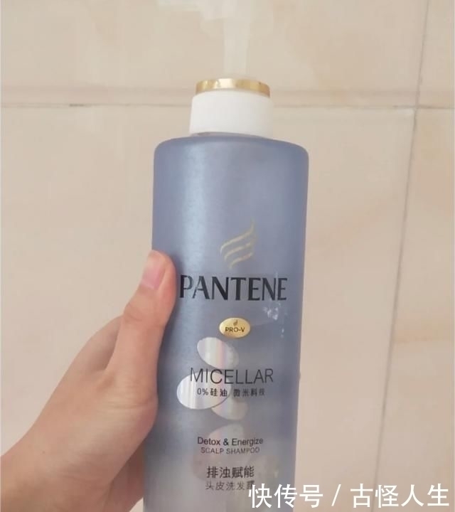 看上去很美|你的洗发水在“黑名单”里吗价格贵还鸡肋,难怪头发干枯掉发快