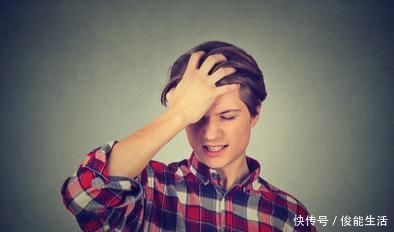 腹法|调五脏通经络的妙法上拍百会、中揉腹、下跺脚