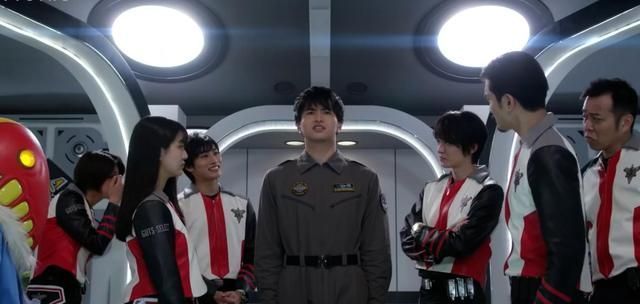 画风|观感全面提升!泽塔奥特曼做客《特利迦奥特曼》,画风焕然一新